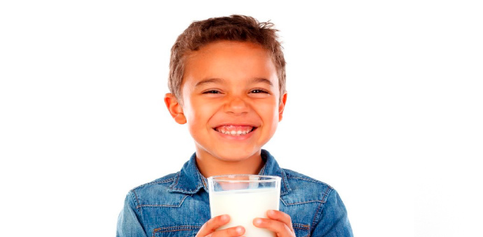 Un Experto Nutriólogo Explica Por Qué Los Niños Deben Consumir Leche